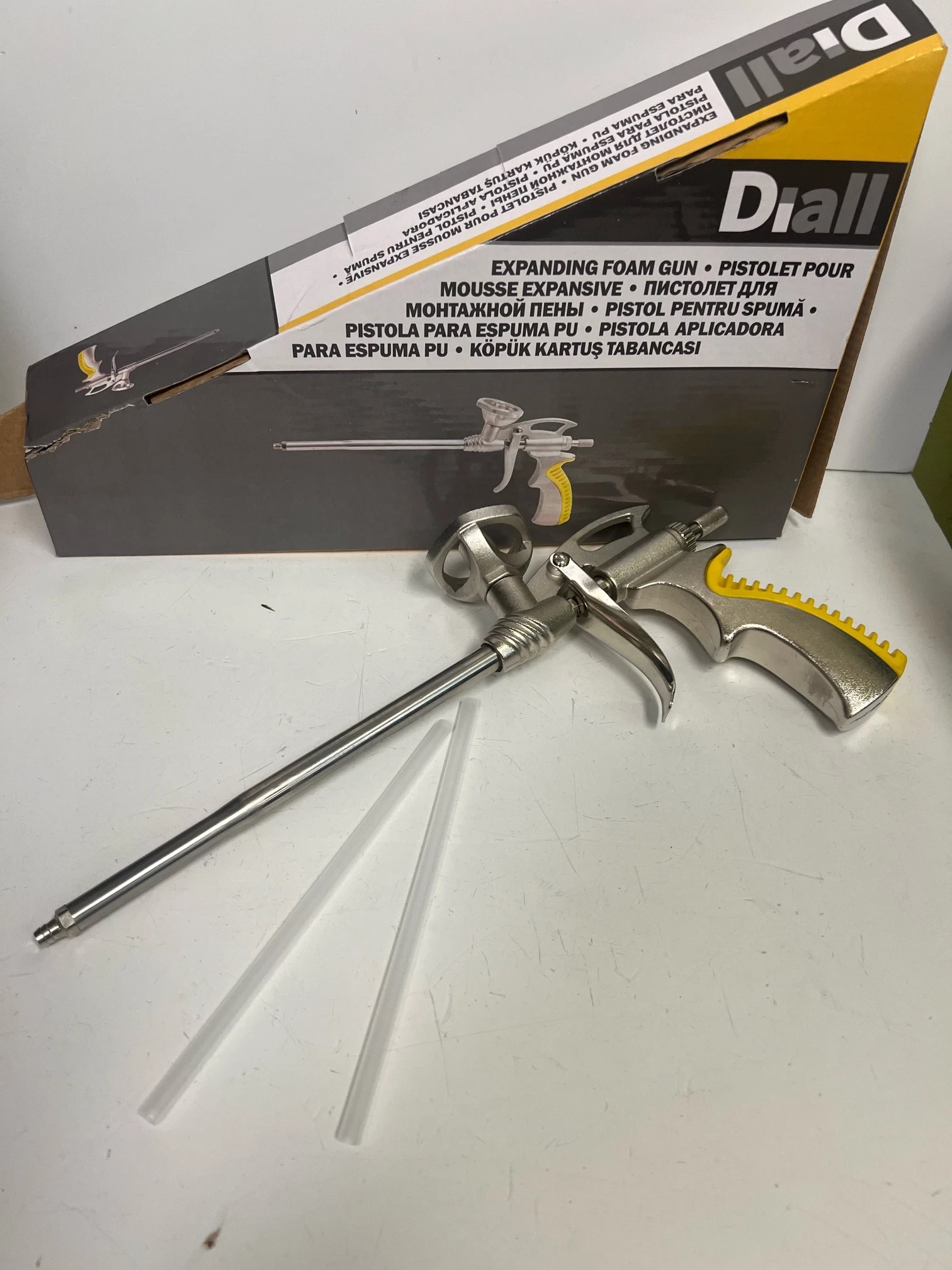pistolet-do-pianki-montazowej-diall-tanio-stan-uzywany