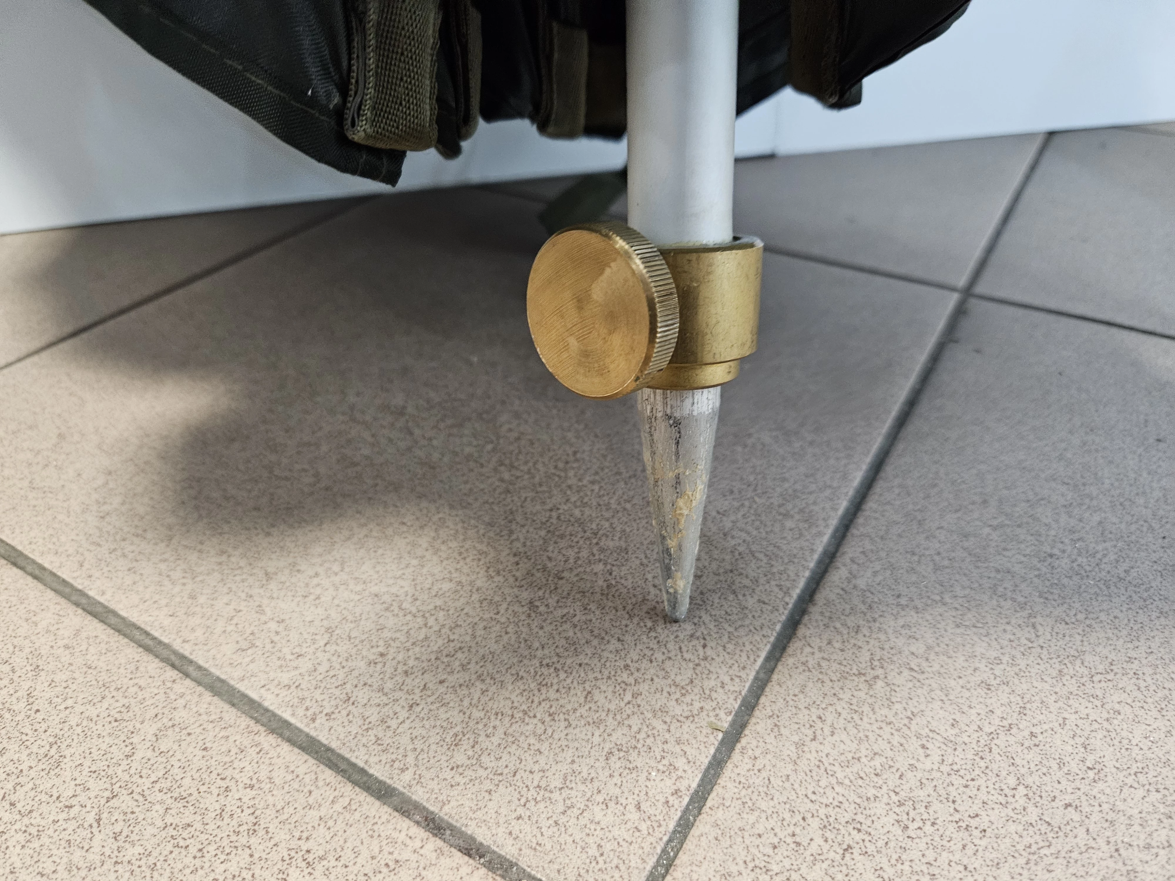 parasol-anaconda-solid-nubrolly-300-stan-uzywany