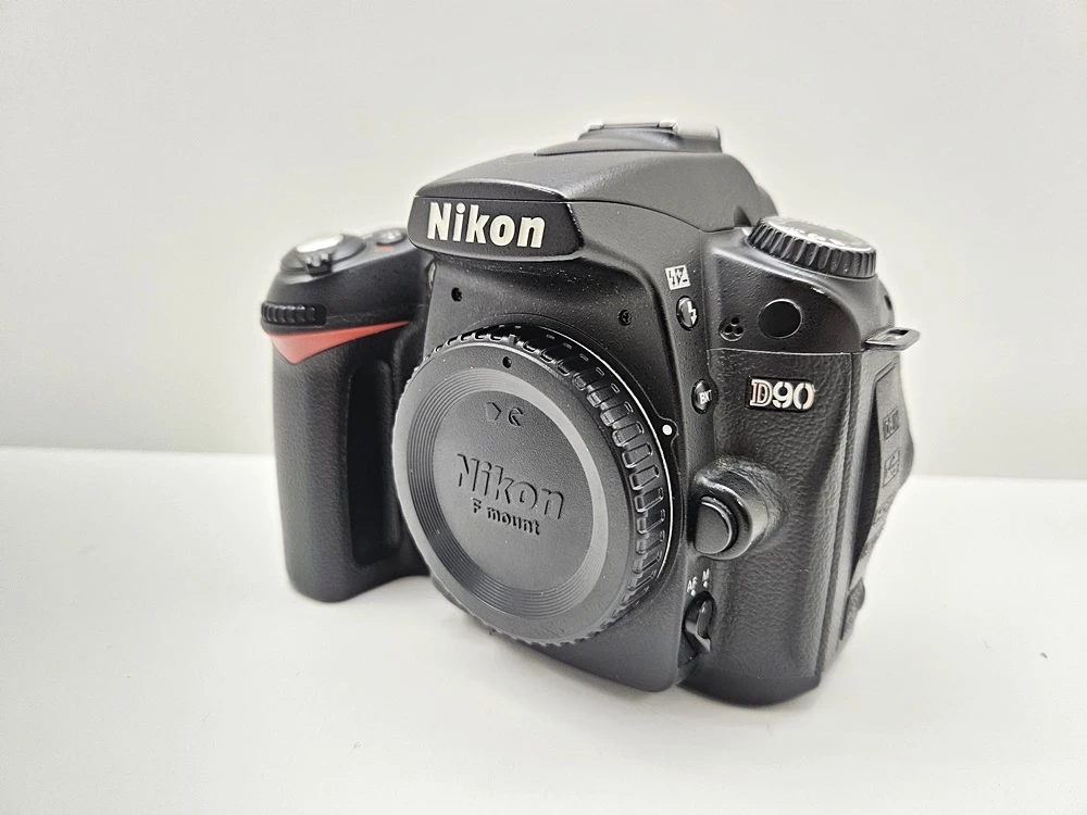 aparat-cyfrowy-nikon-d90-body-czulosc-iso