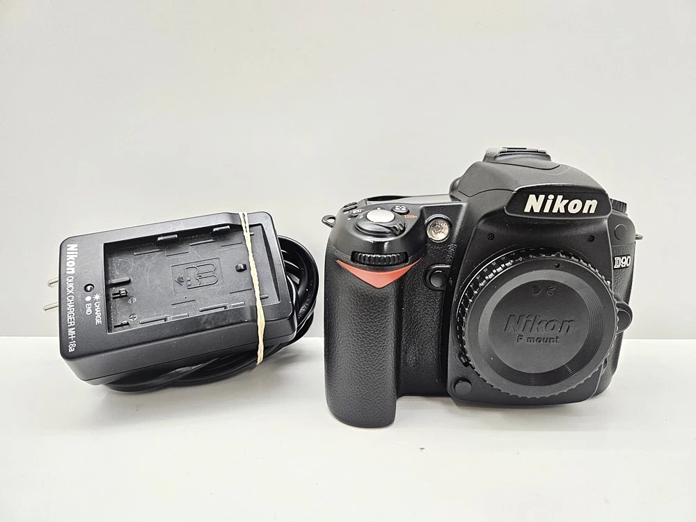 aparat-cyfrowy-nikon-d90-body-grabiszynska-30-wroclaw