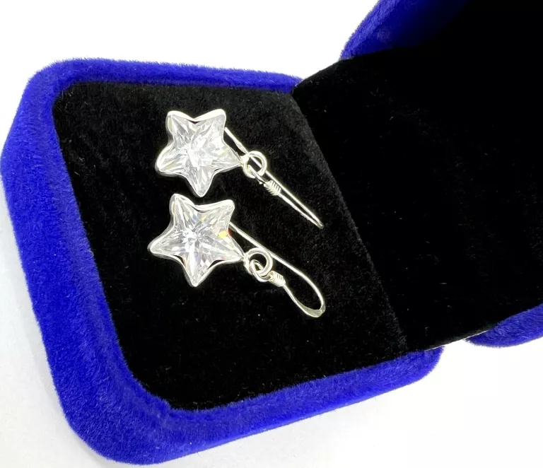 kolczyki-srebrne-gwiazdki-cyrkonia-252g-925-stan-powystawowy