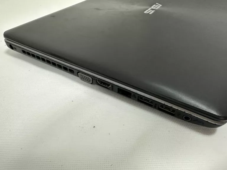 LAPTOP ASUS X550V