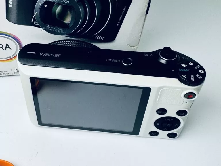 aparat-cyfrowy-samsung-wb152f-zoom-optyczny-18