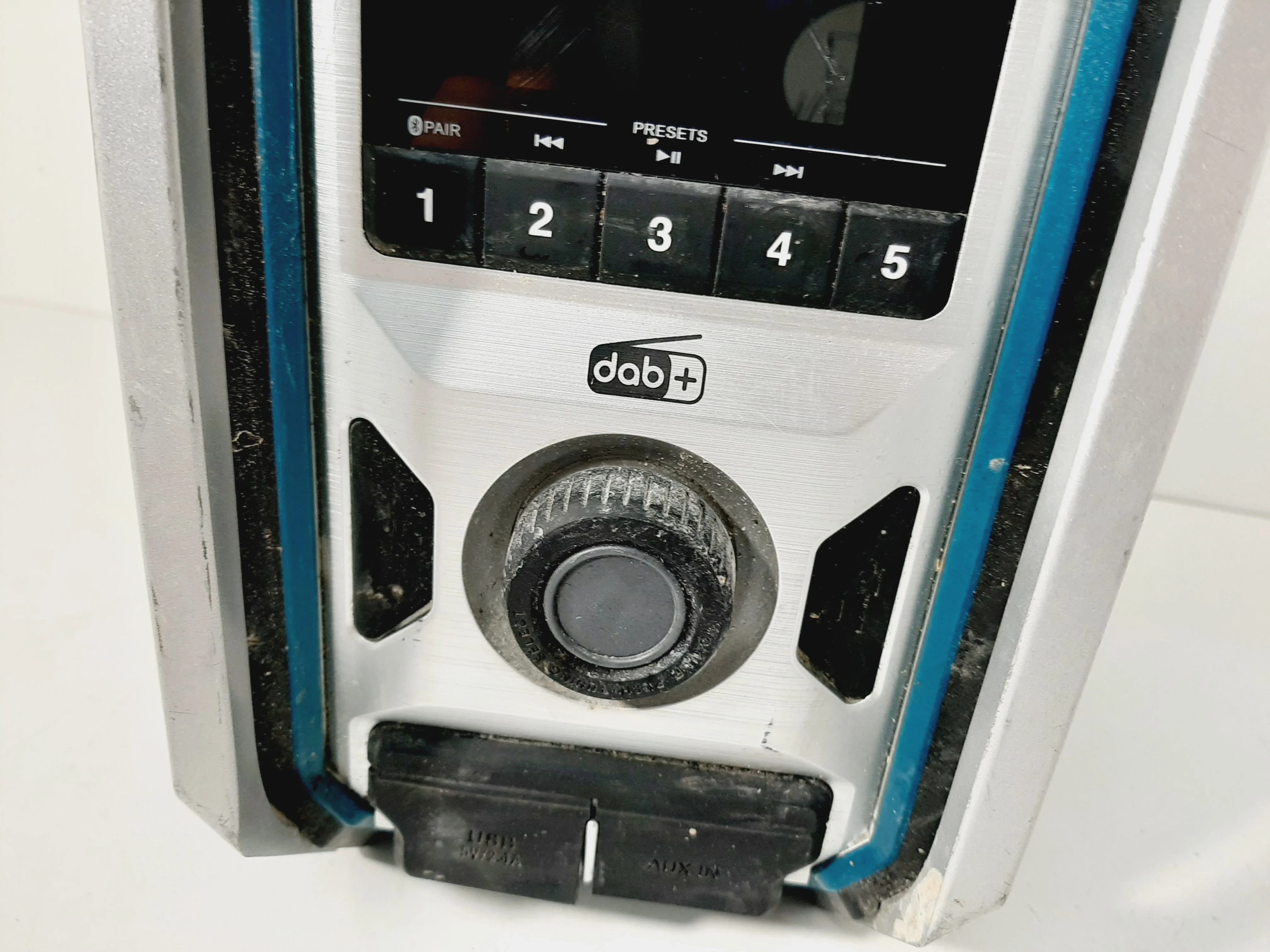 radio-budowlane-makita-dmr115-kod-producenta-dmr115