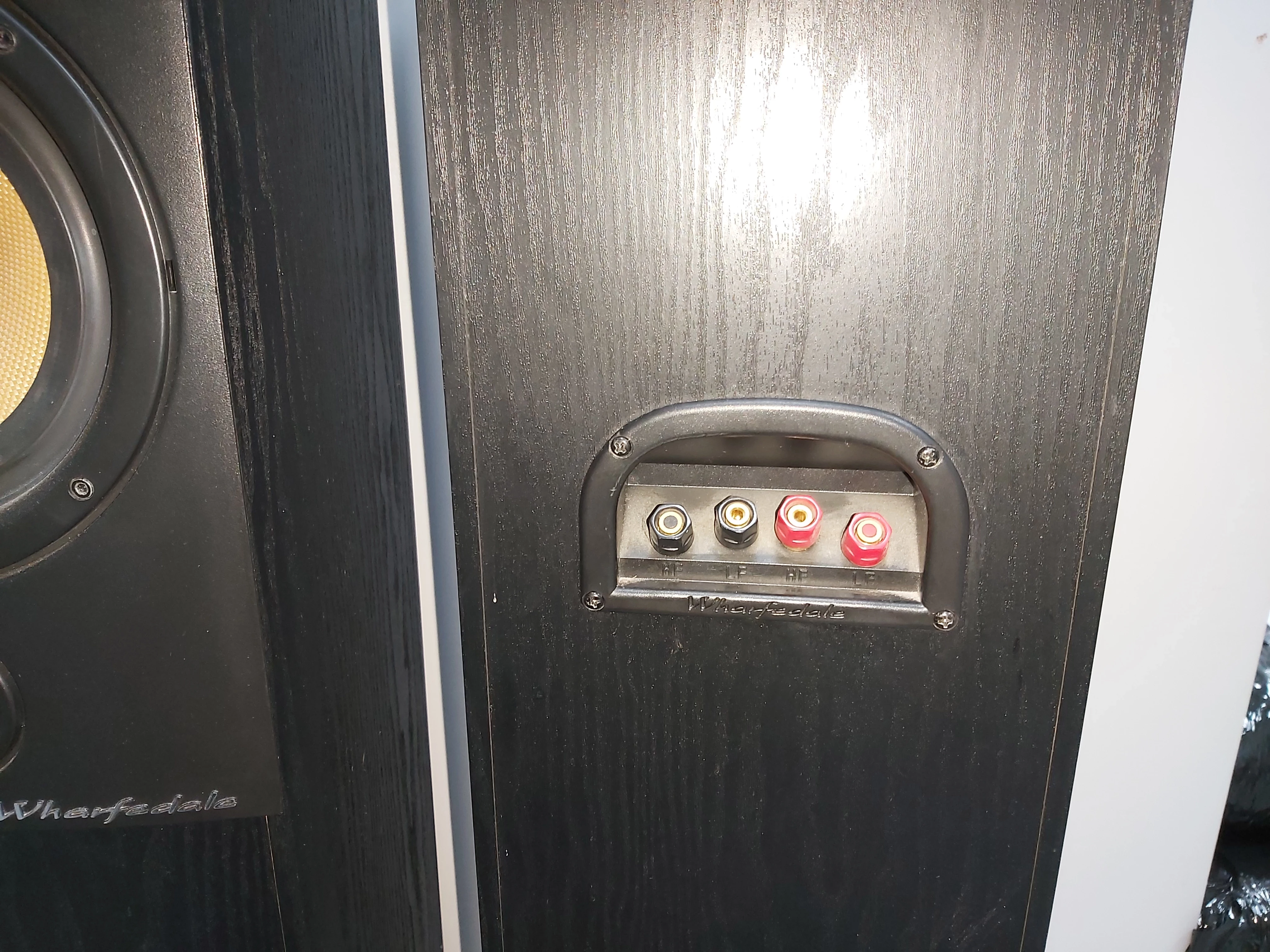 kolumny-podlogowe-wharfedale-diamond-83-2-szt-okazja-ean-gtin-5025941098829