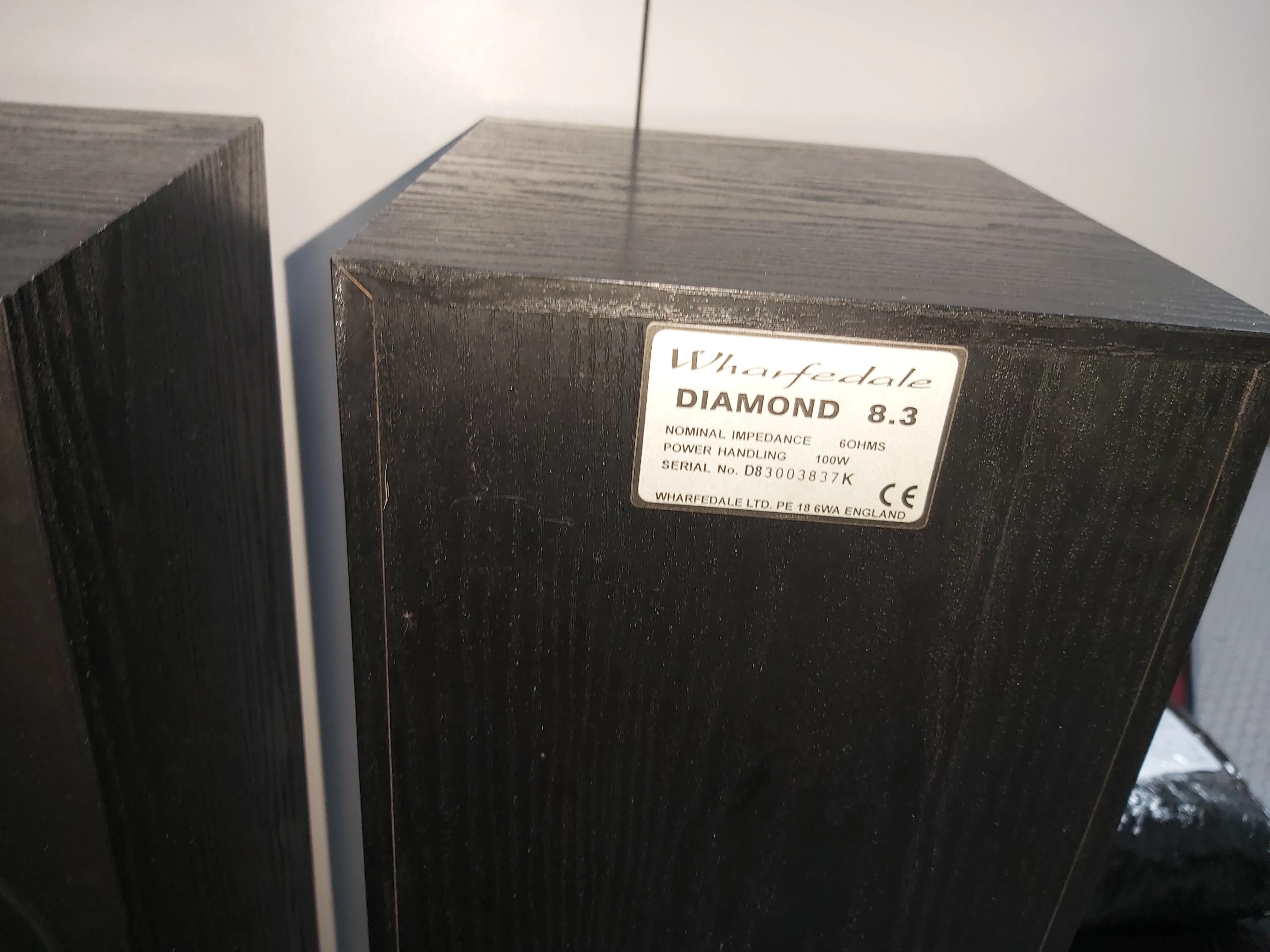 kolumny-podlogowe-wharfedale-diamond-83-2-szt-okazja-kolor-czarny