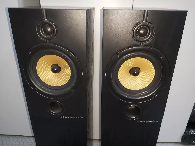 kolumny-podlogowe-wharfedale-diamond-83-2-szt-okazja-rodzaj-podlogowe