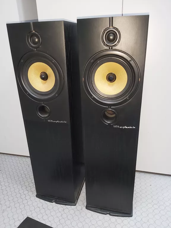 kolumny-podlogowe-wharfedale-diamond-83-2-szt-okazja-slowackiego-17-katowice