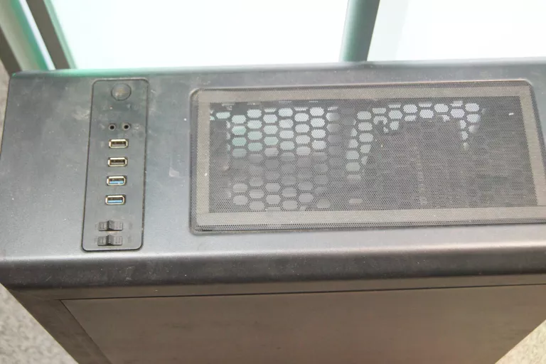 komputer-stacjonarny-1tb8gb-rtx-1060czarny-stan-na-czesci