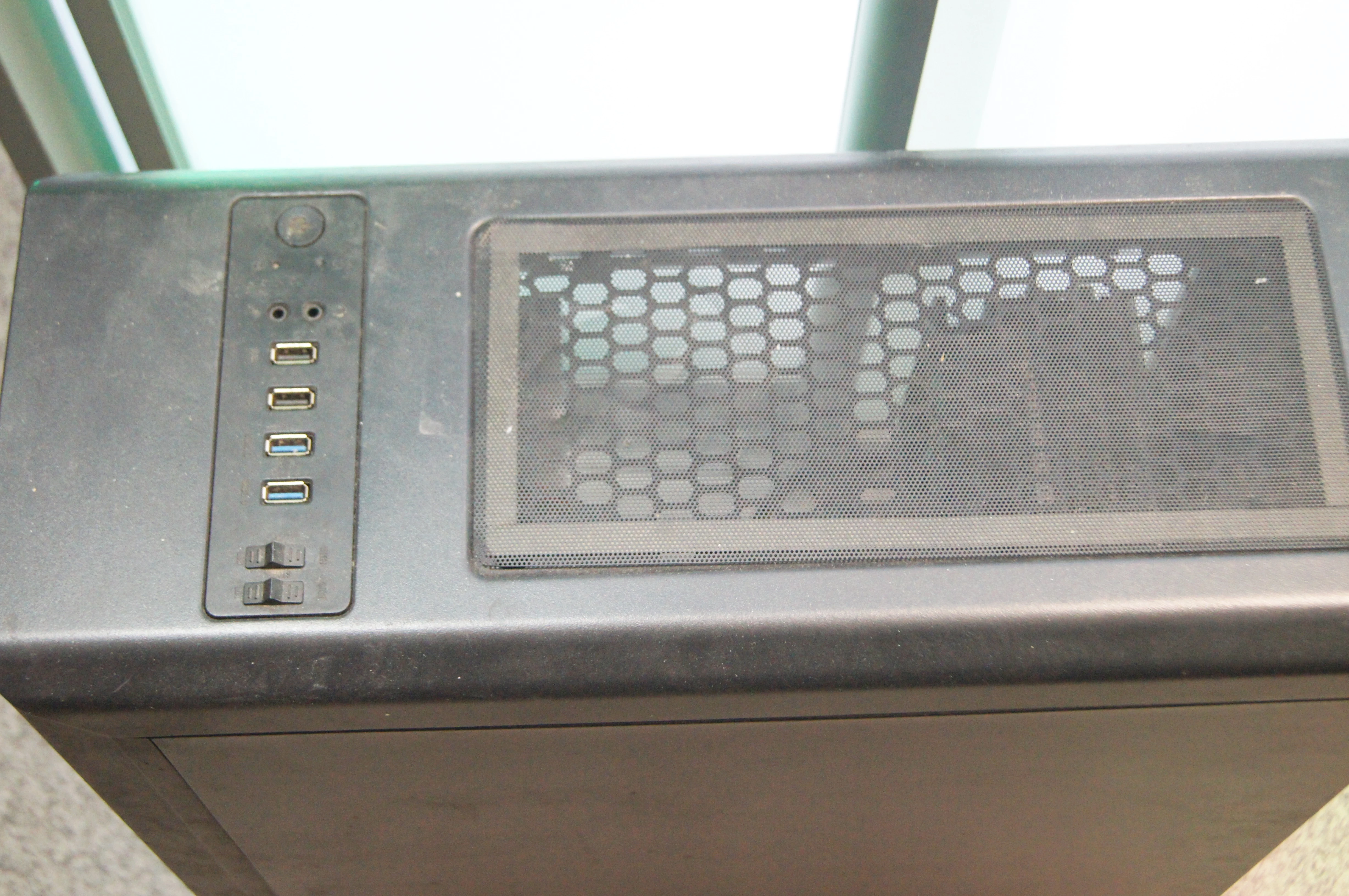 komputer-stacjonarny-1tb8gb-rtx-1060czarny-stan-na-czesci