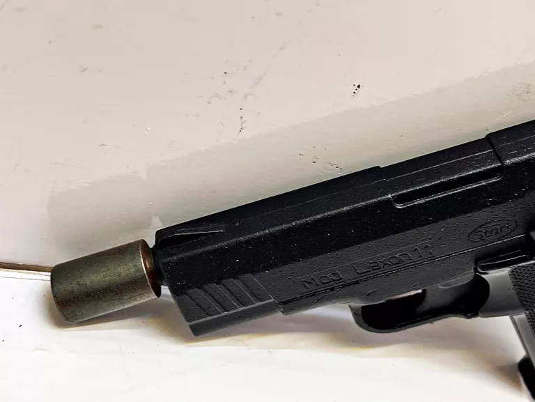 PISTOLET HUKOWY LEXON 11 + AMUNICJA