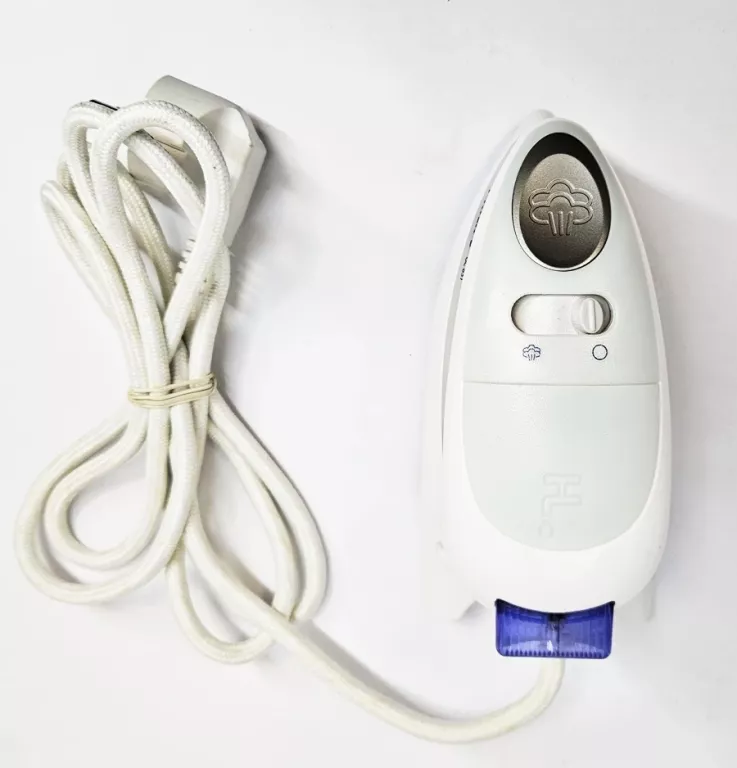 ŻELAZKO TURYSTYCZNE PHILIPS GC 651