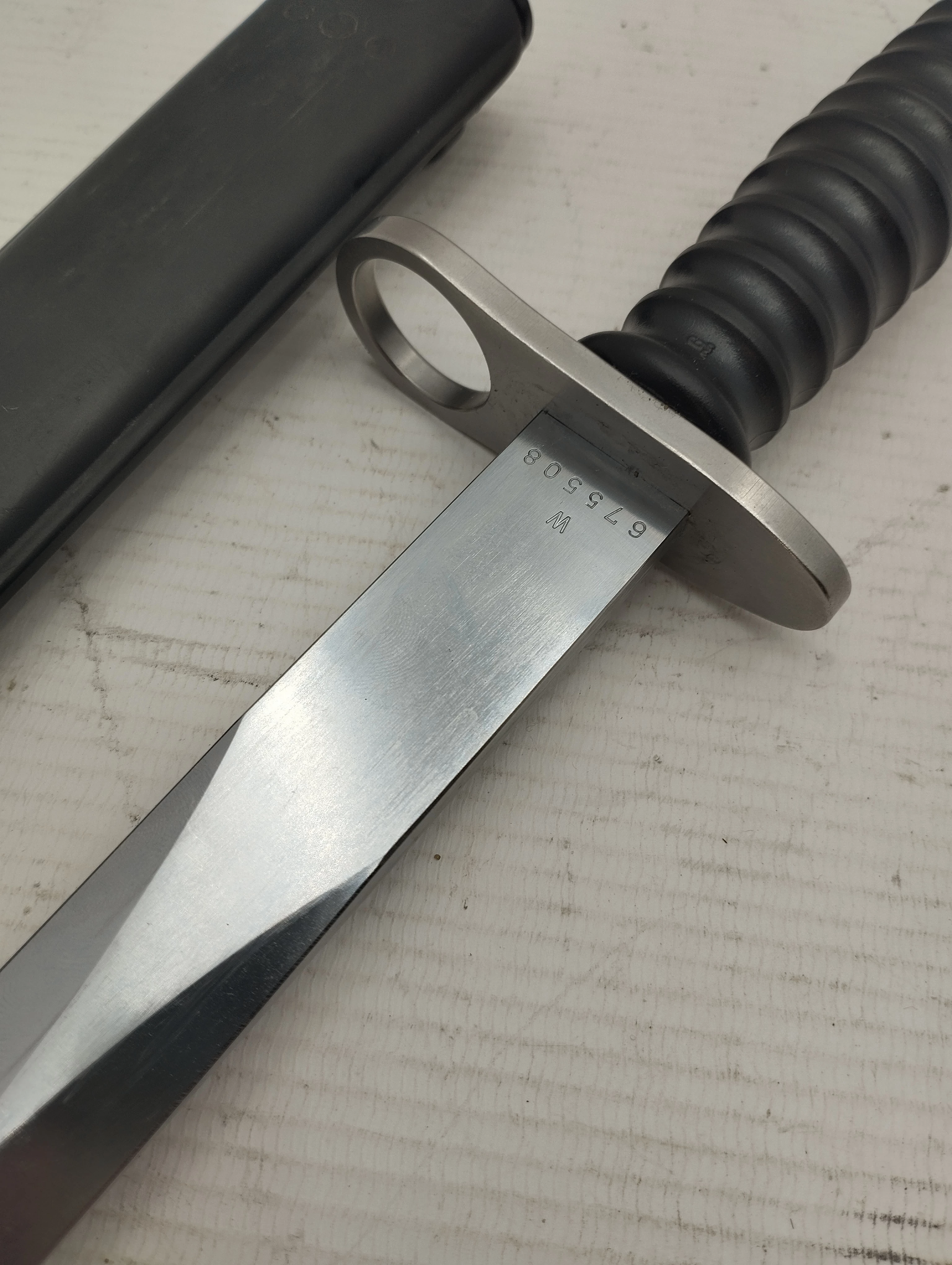 bagnet-szwajcarski-sig-57-grunwaldzka-12-ostroda