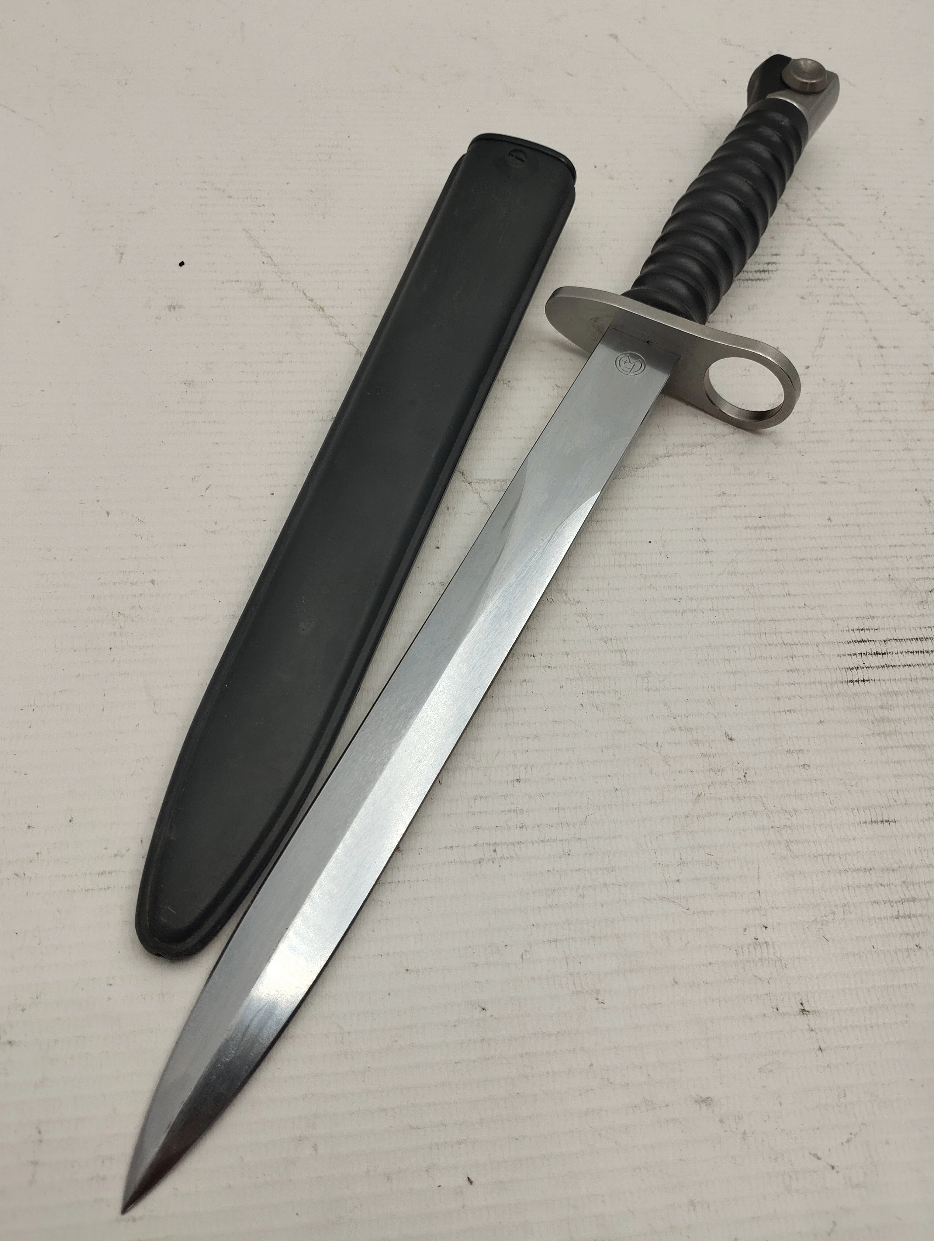 bagnet-szwajcarski-sig-57-grunwaldzka-12-ostroda