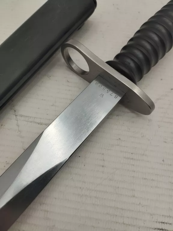 bagnet-szwajcarski-sig-57-grunwaldzka-12-ostroda