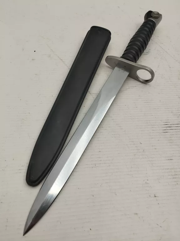 bagnet-szwajcarski-sig-57-grunwaldzka-12-ostroda