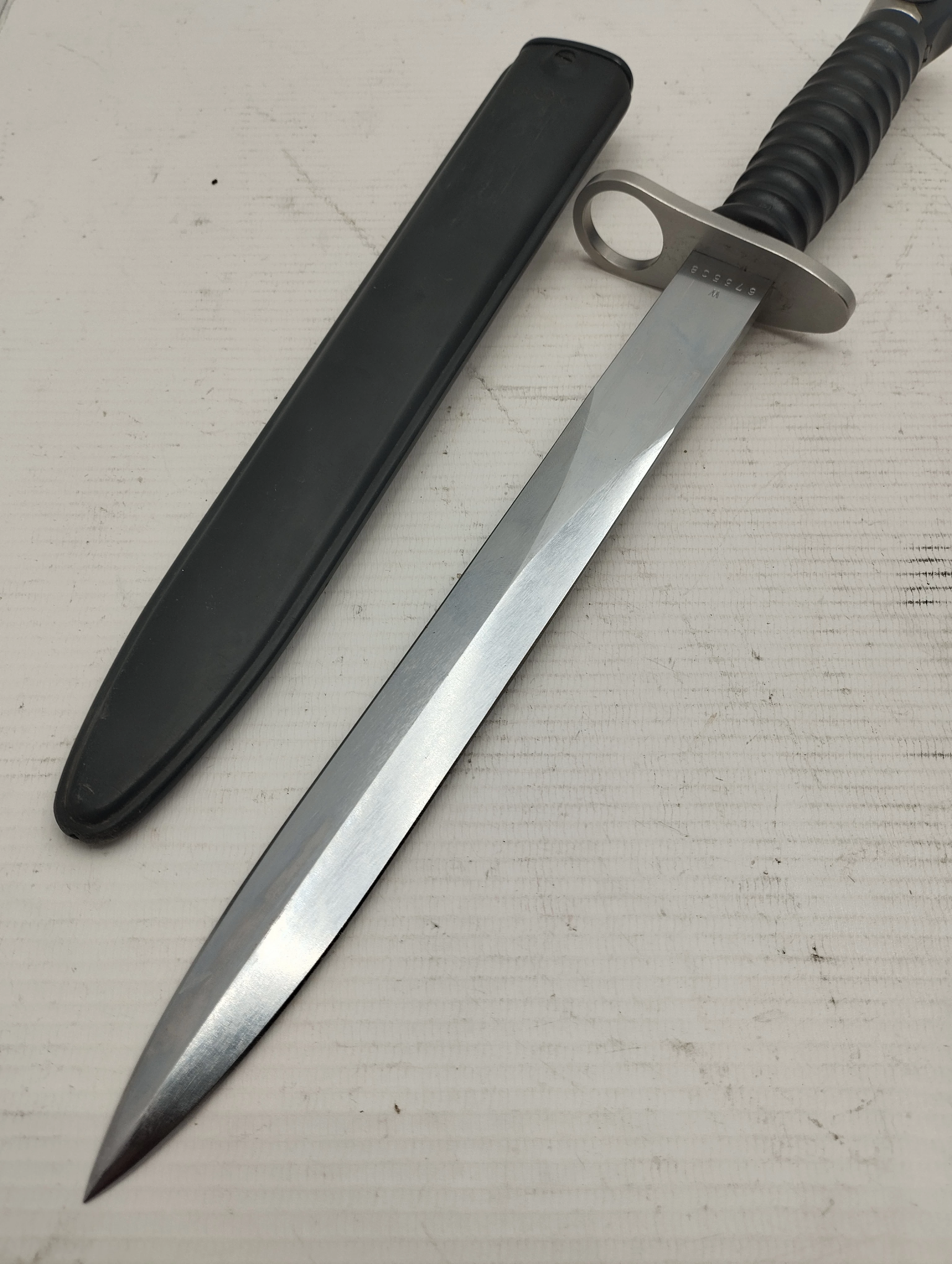 bagnet-szwajcarski-sig-57-product-id