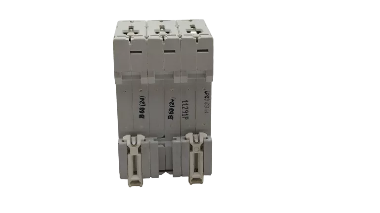 WYŁĄCZNIK NAPRĄDOWY LEGRAND S 303 B63 TX