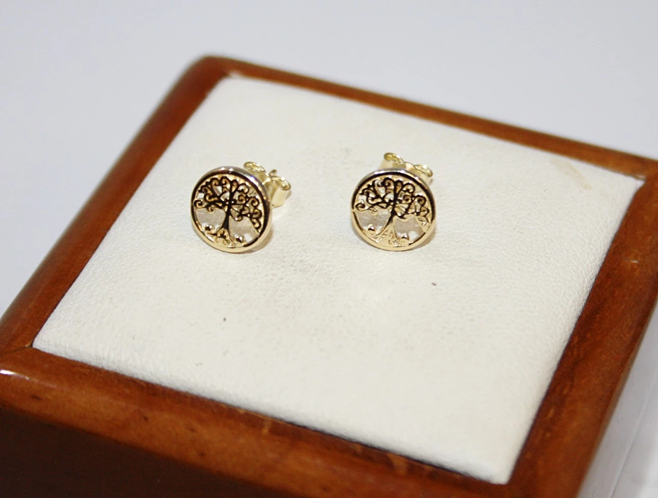 sliczne-zlote-kolczyki-z-motywem-drzewa-126-g-material-15835-2