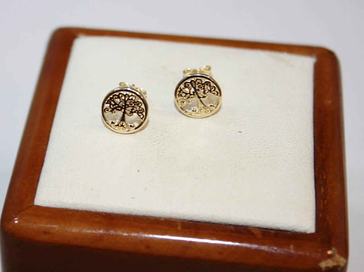 sliczne-zlote-kolczyki-z-motywem-drzewa-126-g-rodzaj-zapiecia-2207-1