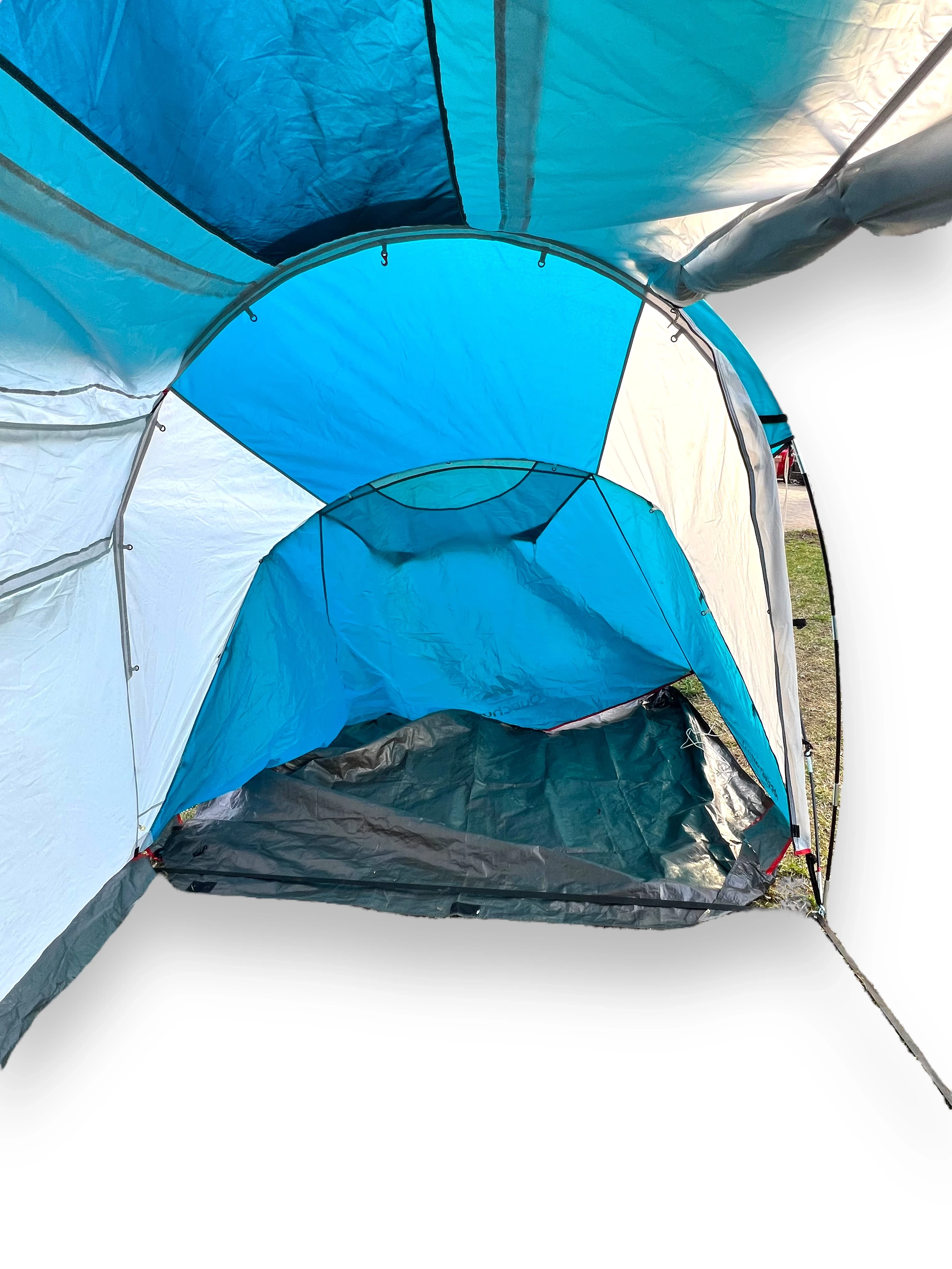 namiot-kempingowy-quechua-arpenaz-42-4-osobowy-2-sypialnie-ean-gtin-3608439351655