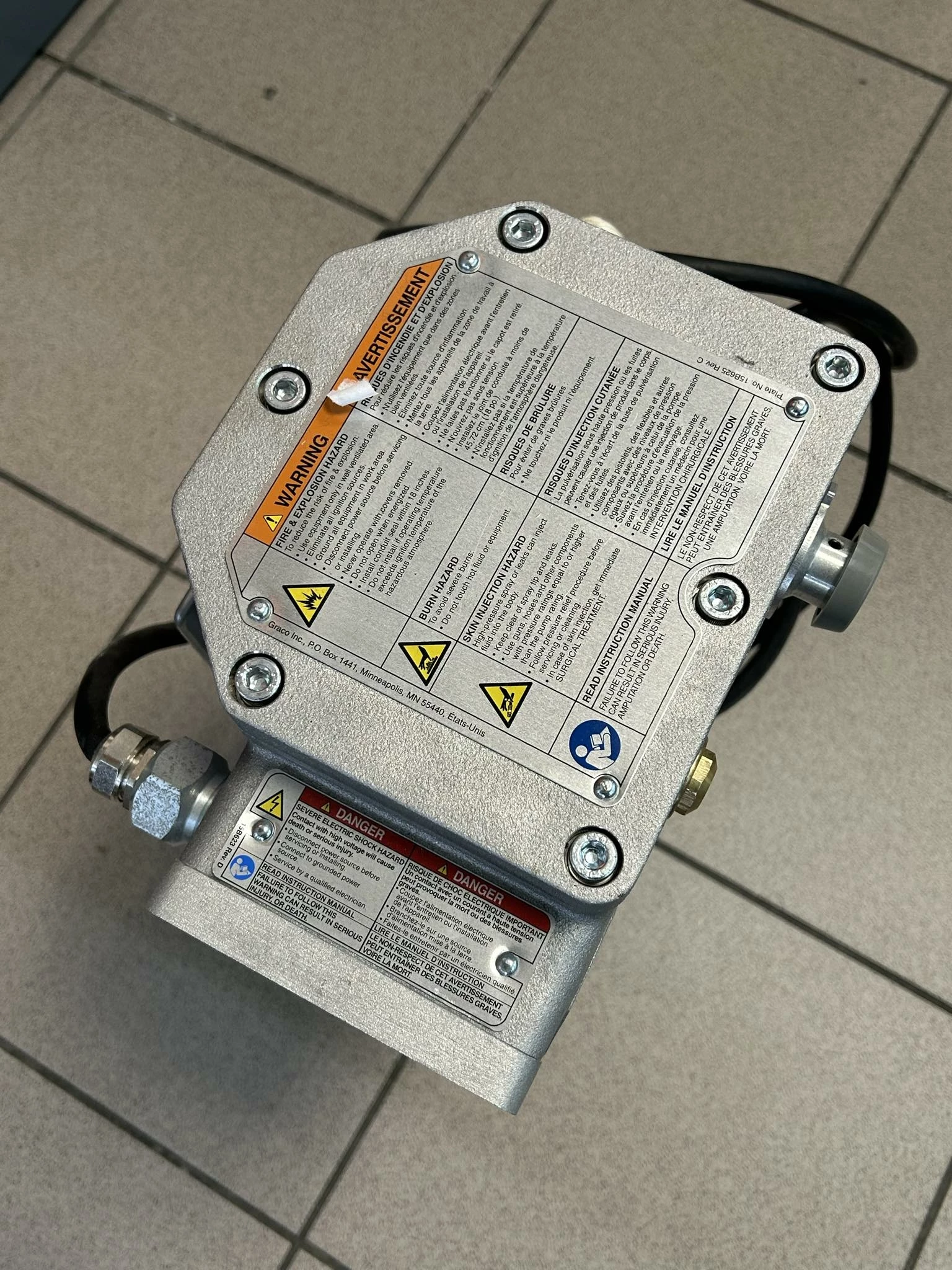 przeplywowy-podgrzewacz-farby-graco-viscon-hf-stan-uzywany