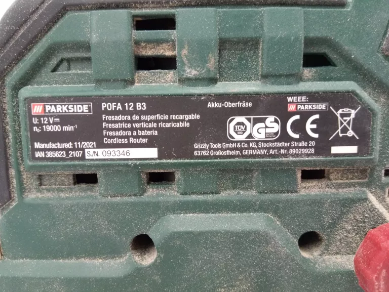 akumulatorowa-frezarka-parkside-pofa-12-b3-aku-walizka-rodzaj-frezarki-gornowrzecionowa