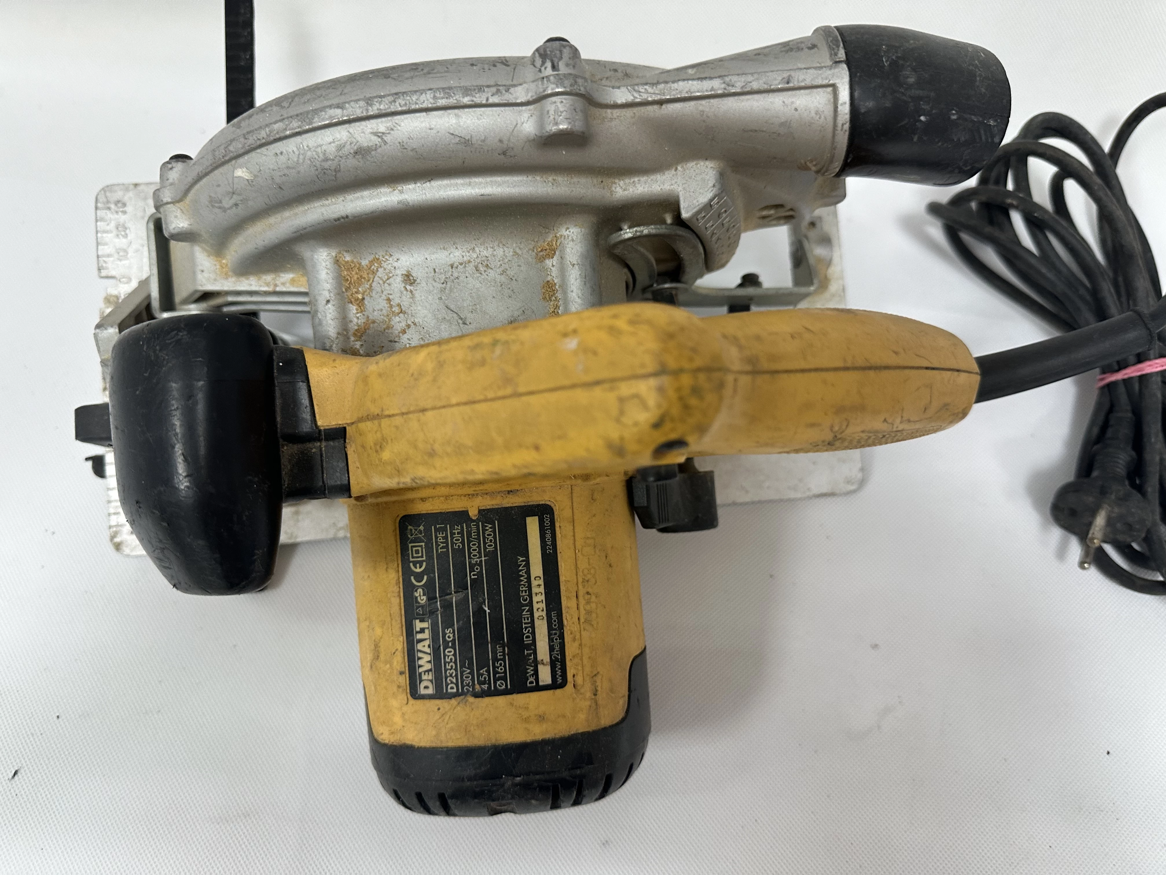 pila-tarczowa-dewalt-d23550-qs-ean-gtin-5035048149355