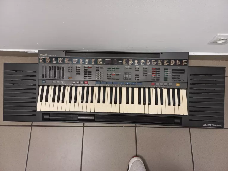 KEYBOARD YAMAHA PSR 4500
