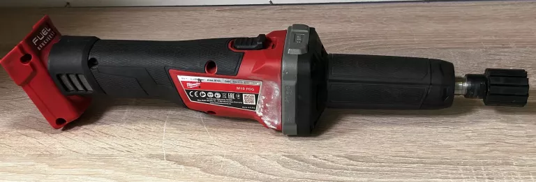 SZLIFIERKA WIELOFUNKCYJNA PROSTA MILWAUKEE M18 FDG