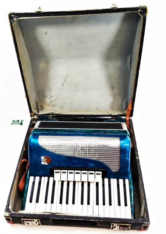 AKORDEON MUZA 80 BASÓW 1967R