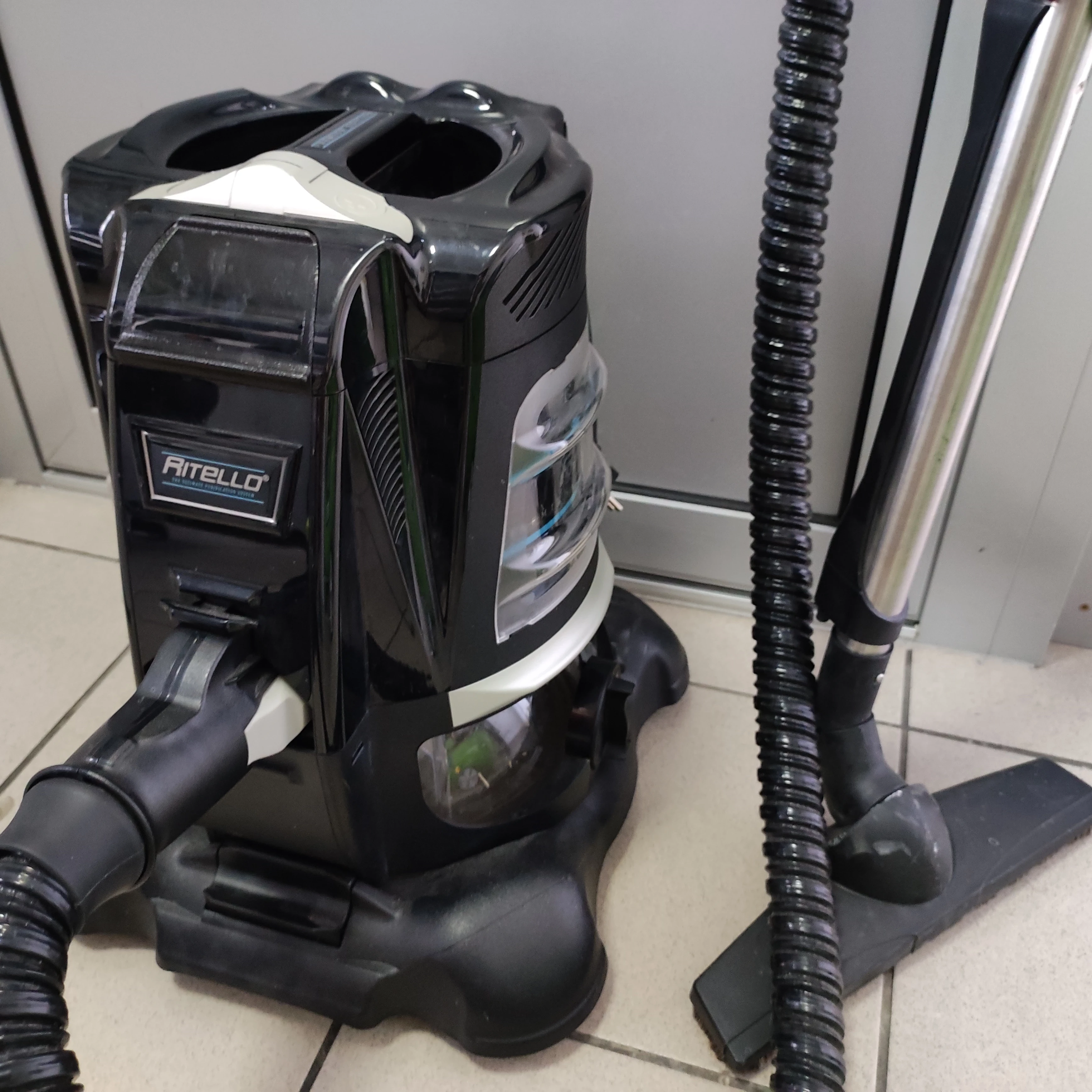 odkurzacz-wodny-ritello-r2-akcesoria-kosciuszki-45-starogard-gdanski