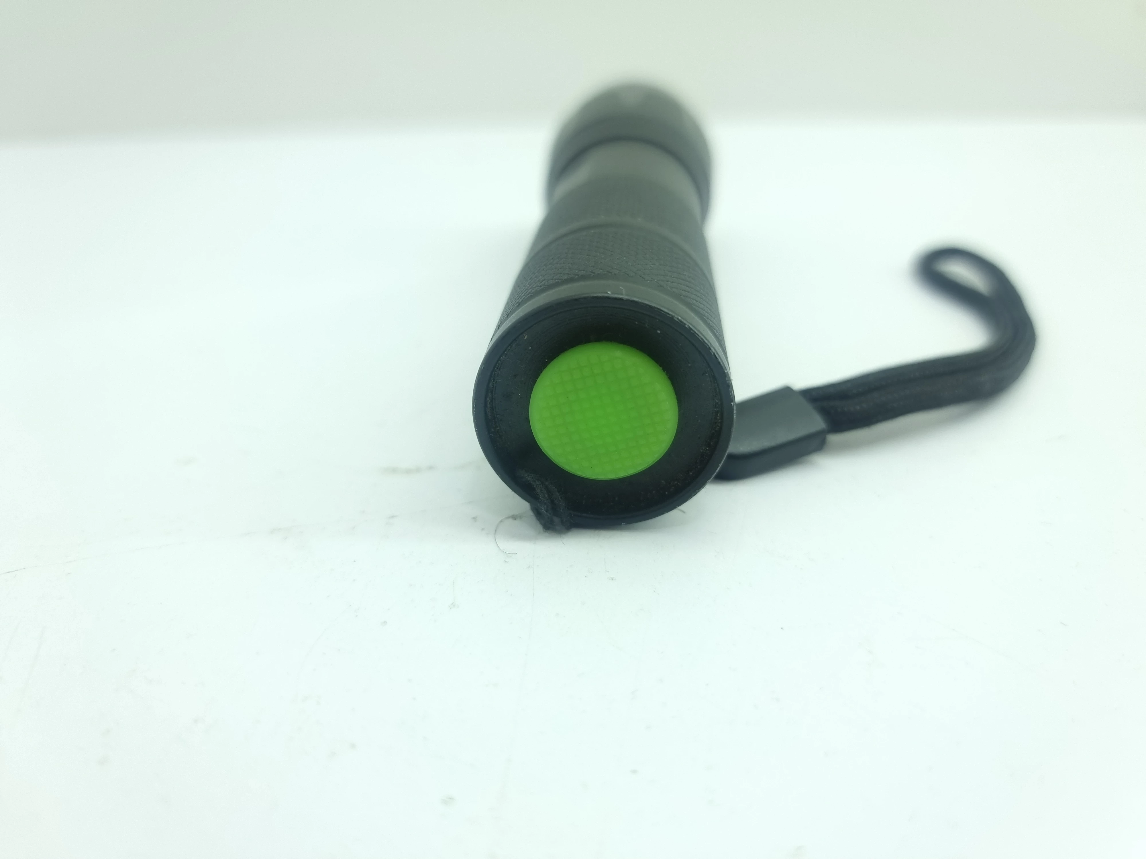 latarka-brillante-torcia-led-x-balog-bl-1831-t6-rodzaj-wielofunkcyjna