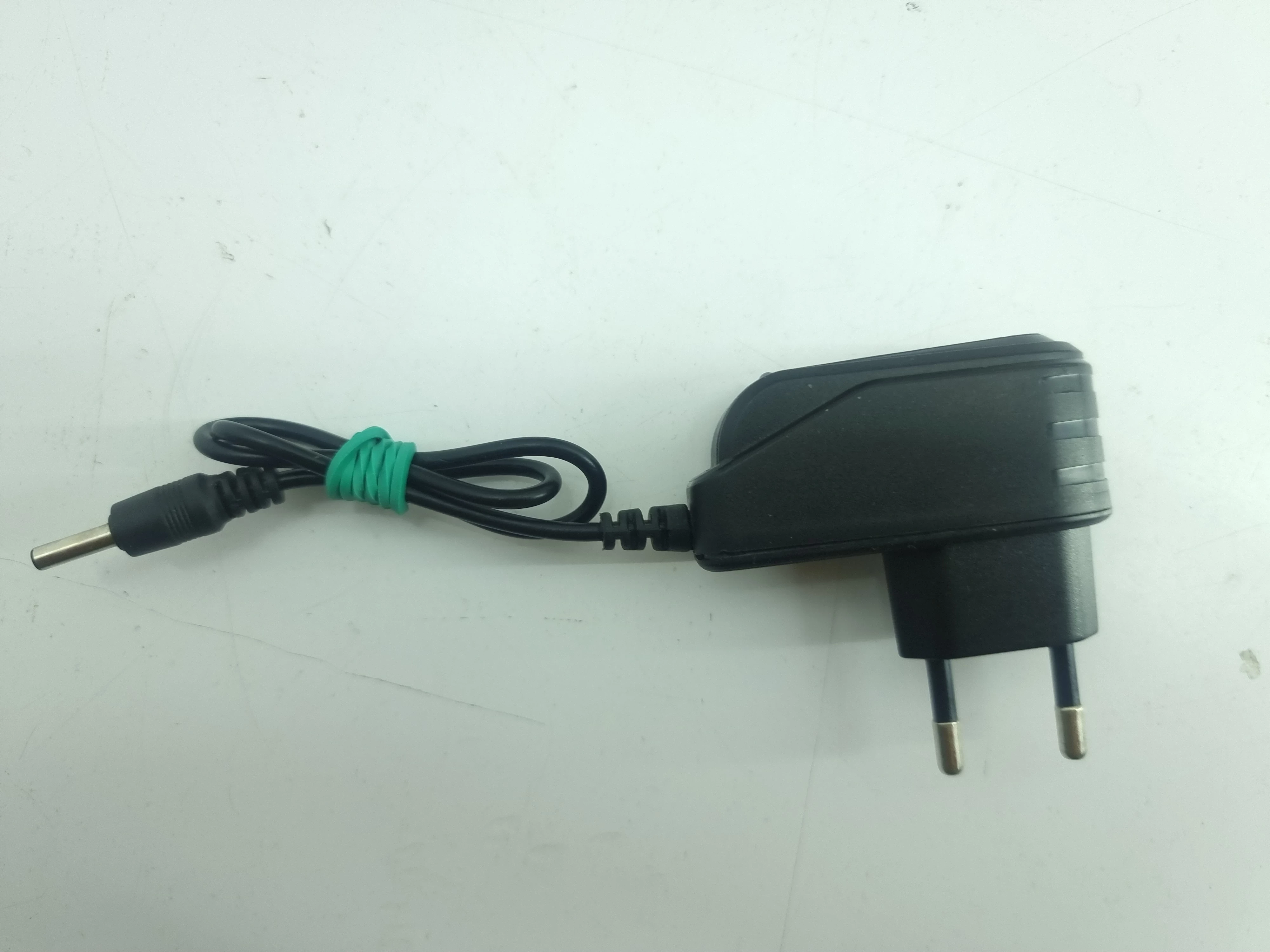 latarka-brillante-torcia-led-x-balog-bl-1831-t6-kolor-dominujacy-czarny