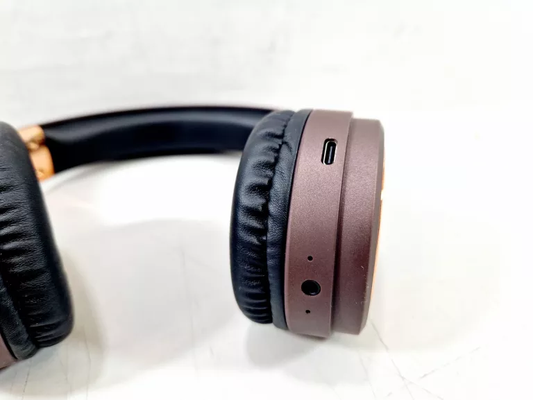 sluchawki-nauszne-bezprzewodowe-roseland-rh-900-brazowe-pasmo-przenoszenia-20