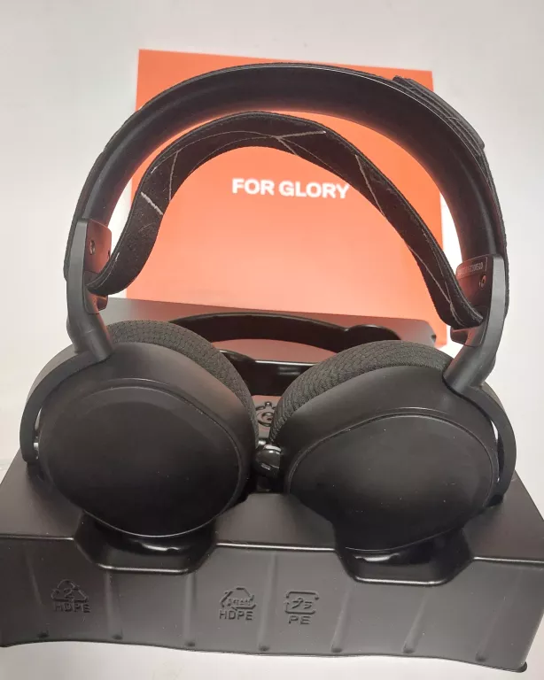 SŁUCHAWKI BEZPRZEWODOWE WOKÓŁUSZNE STEELSERIES ARCTIS 9