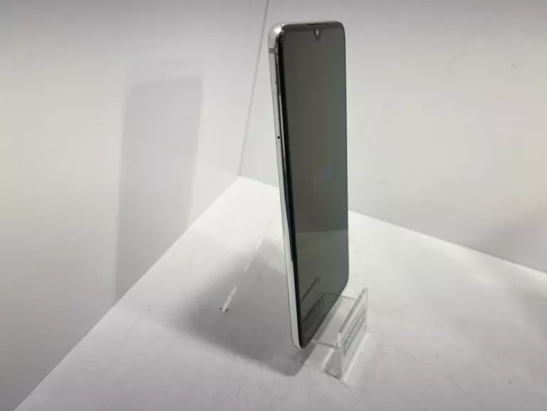 TELEFON XIAOMI MI 9 LITE 6GB/64GB