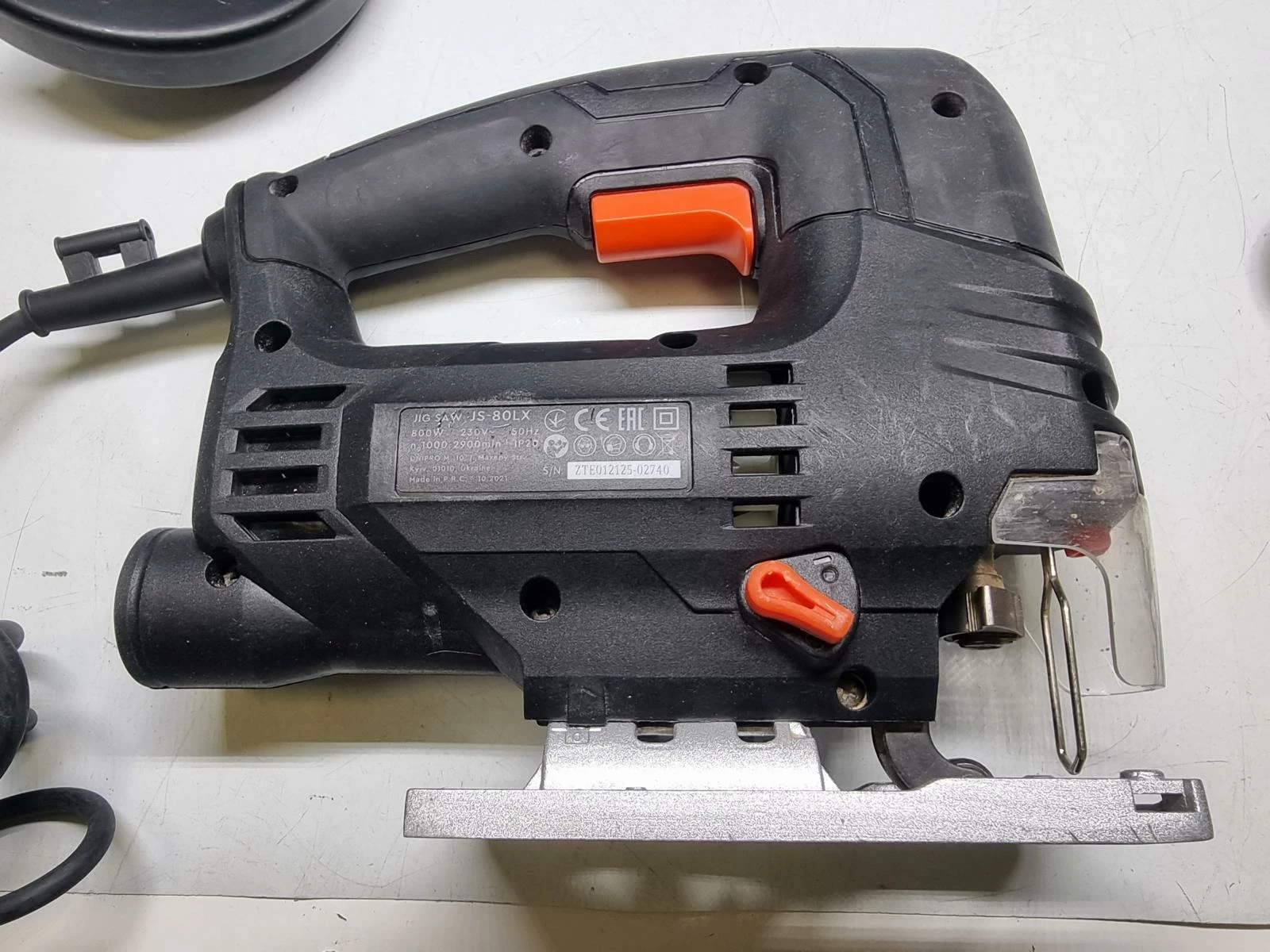 zestaw-narzedzi-dnipro-m-mlotowiertarka-szlifierka-wyrzynarka-ean-gtin-4823102312538