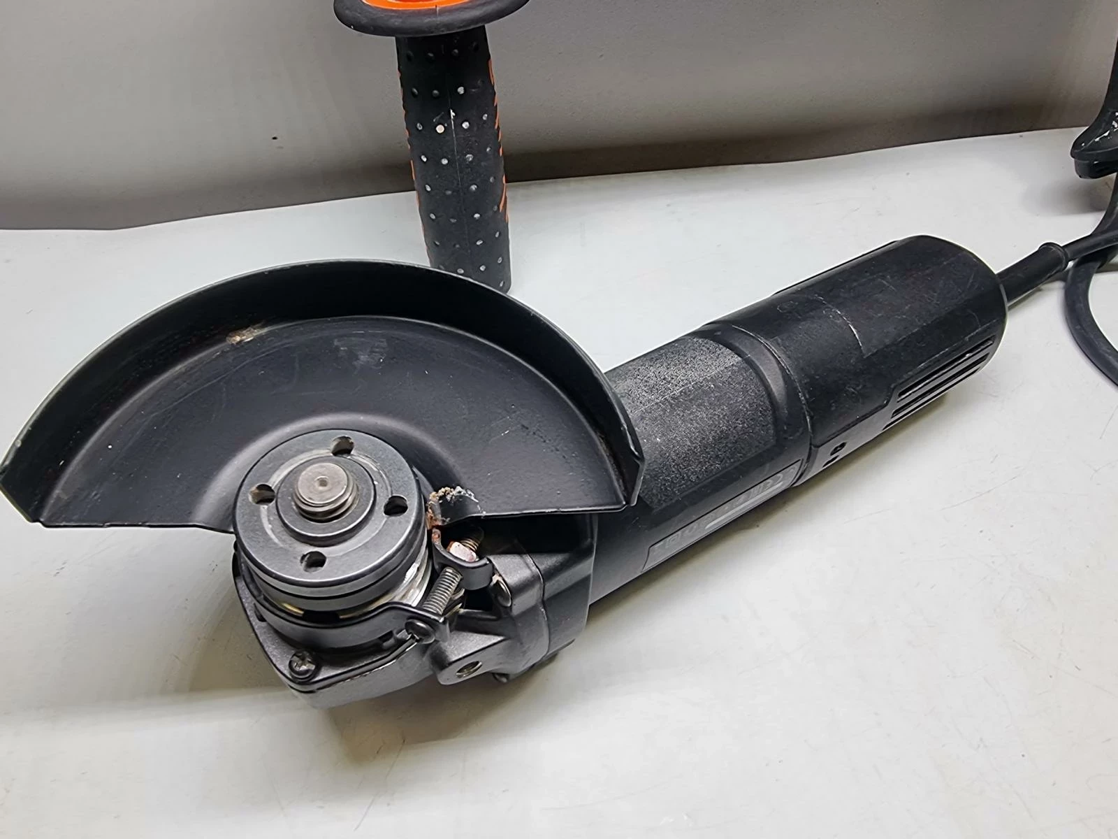 zestaw-narzedzi-dnipro-m-mlotowiertarka-szlifierka-wyrzynarka-pereca-14-wroclaw-sc