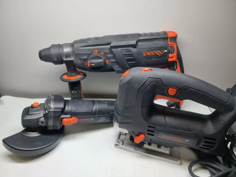 zestaw-narzedzi-dnipro-m-mlotowiertarka-szlifierka-wyrzynarka-stan-uzywany