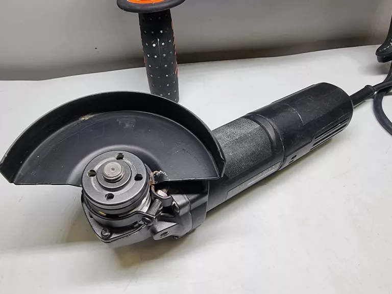 zestaw-narzedzi-dnipro-m-mlotowiertarka-szlifierka-wyrzynarka-pereca-14-wroclaw-sc