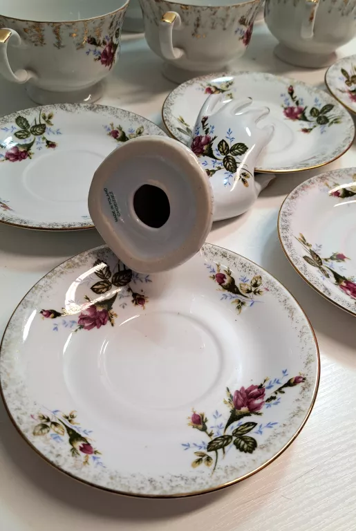 PORCELANA ZESTAW CHODZIEŻ IWONA