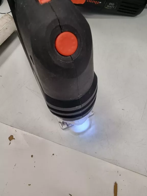 zestaw-narzedzi-dnipro-m-mlotowiertarka-szlifierka-wyrzynarka-zawartosc-zestawu-mlotowiertarka