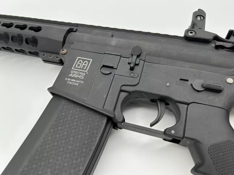 KARABINEK SZTURMOWY AEG SPECNA ARMS SA-F02 FLEX