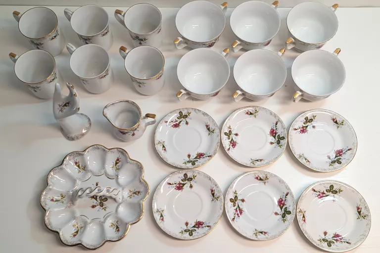 PORCELANA ZESTAW CHODZIEŻ IWONA