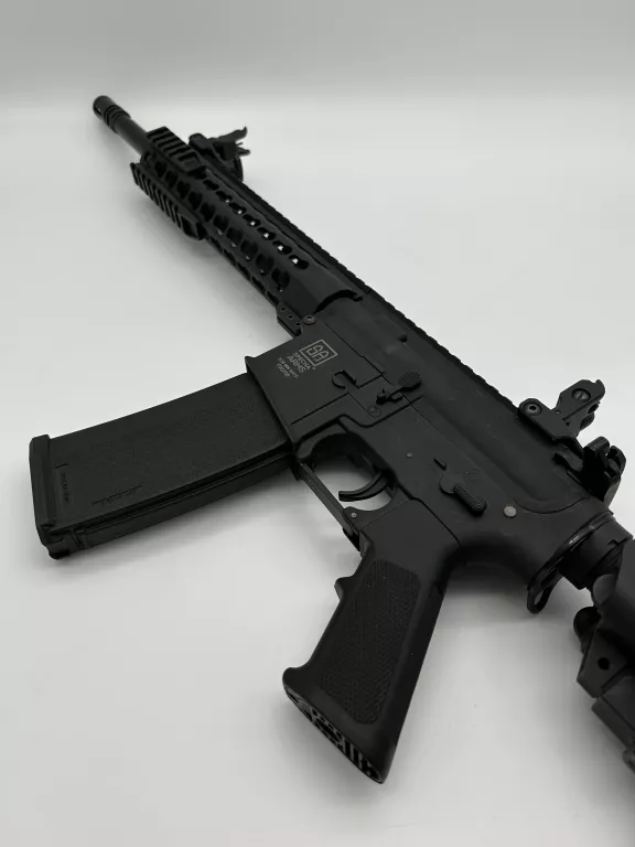 KARABINEK SZTURMOWY AEG SPECNA ARMS SA-F02 FLEX