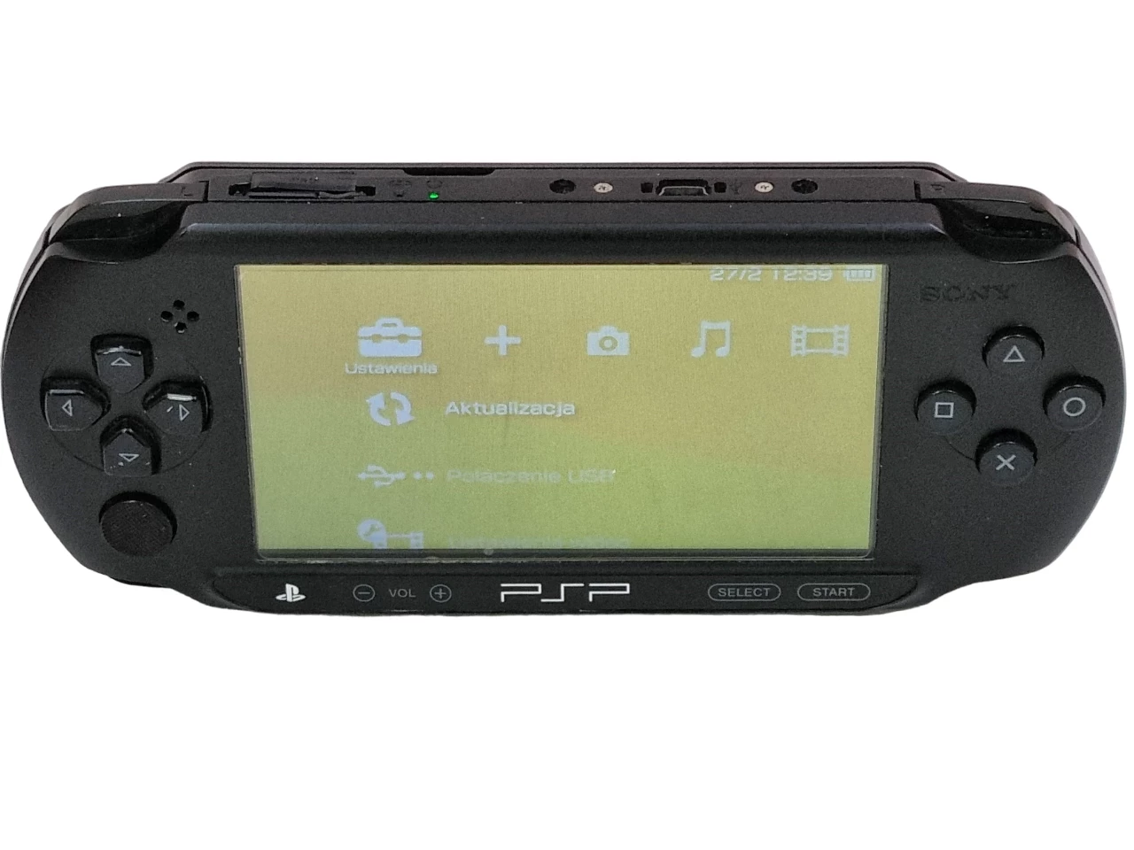 konsola-sony-psp-32gb-100-gier-minecraft-fifa-gta-nfs-worms-psp-e1004-wersja-konsoli-fat-classic