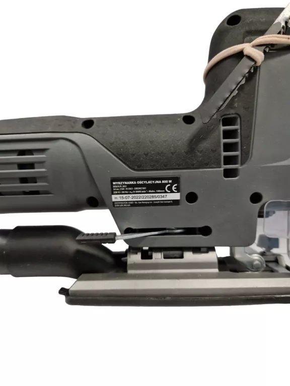 wyrzynarka-oscylacyjna-ferrex-xyz670-pl-2022-marka-ferrex