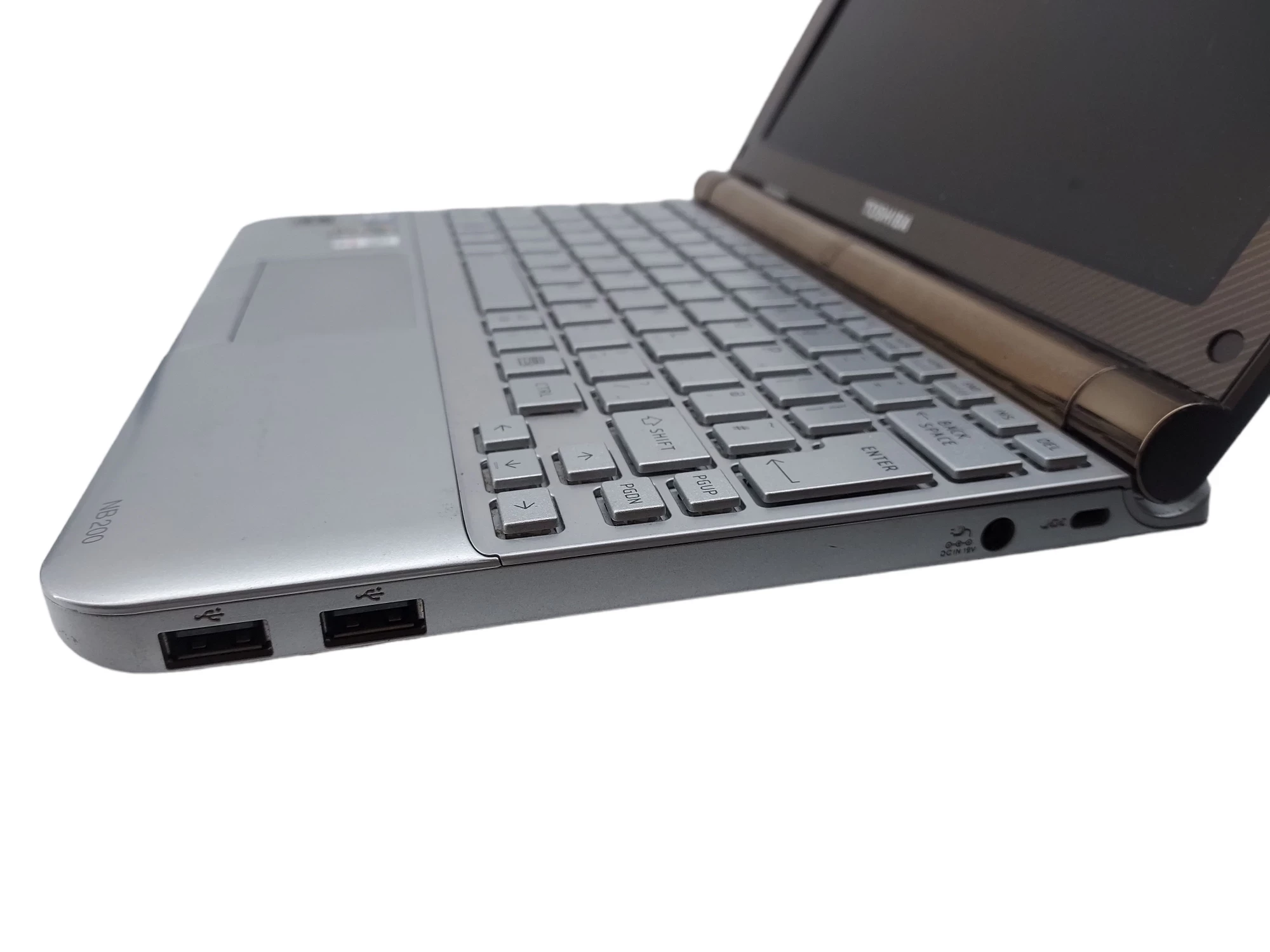 laptop-toshiba-nb200-przekatna-ekranu-1010