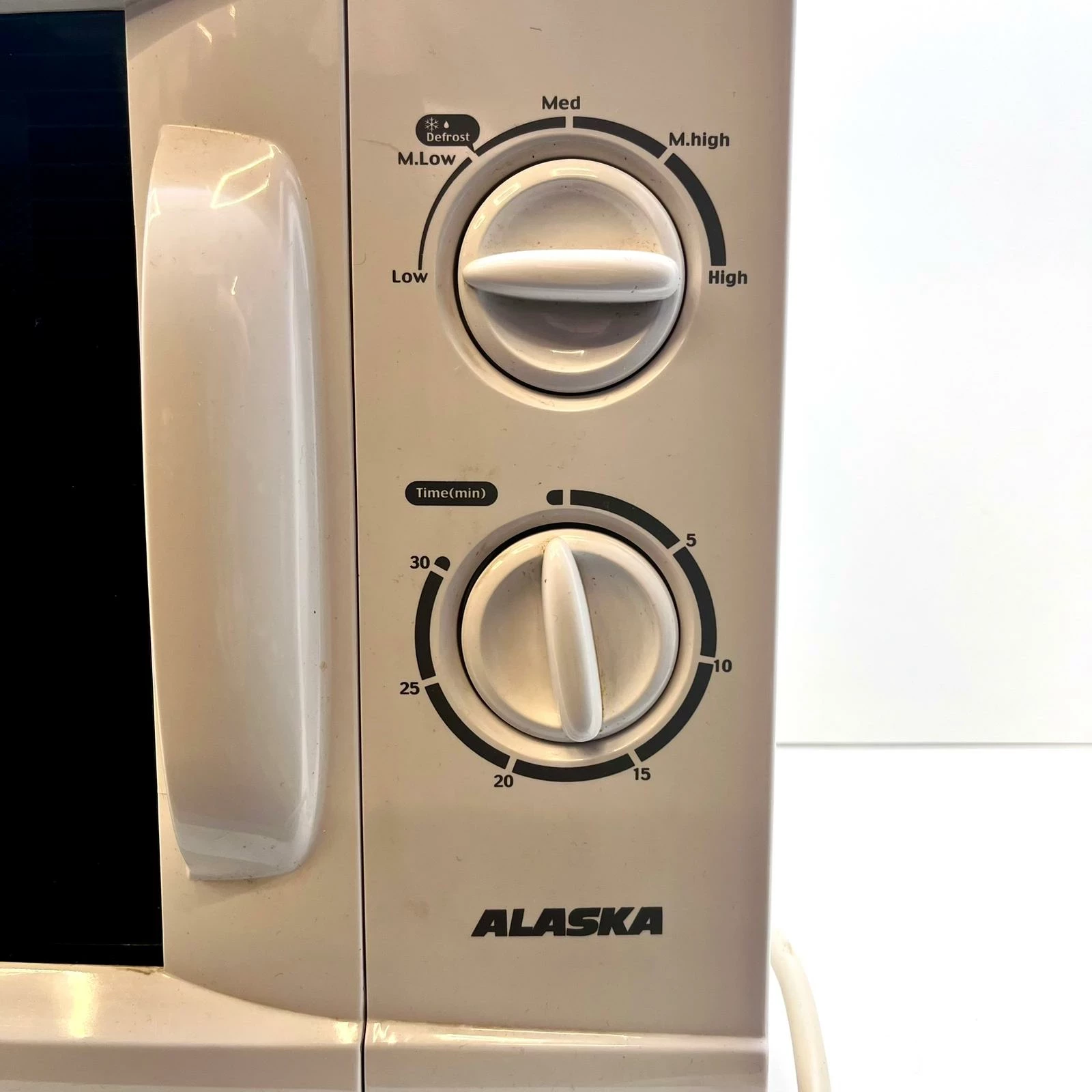 mikrofalowka-alaska-mw1000-ean-gtin-07955545